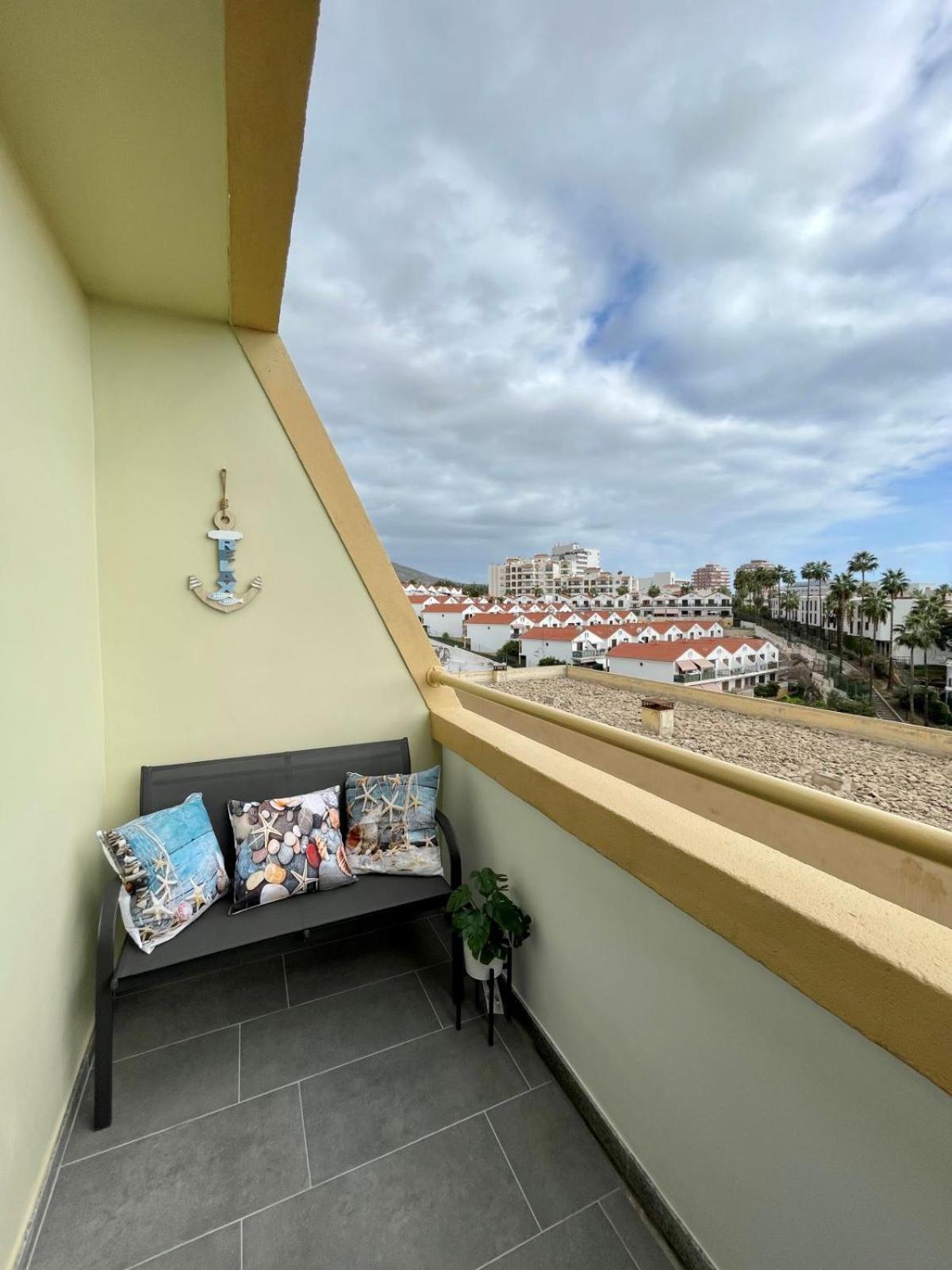 Royal View Apartment - Playa De Las Americas Ngoại thất bức ảnh